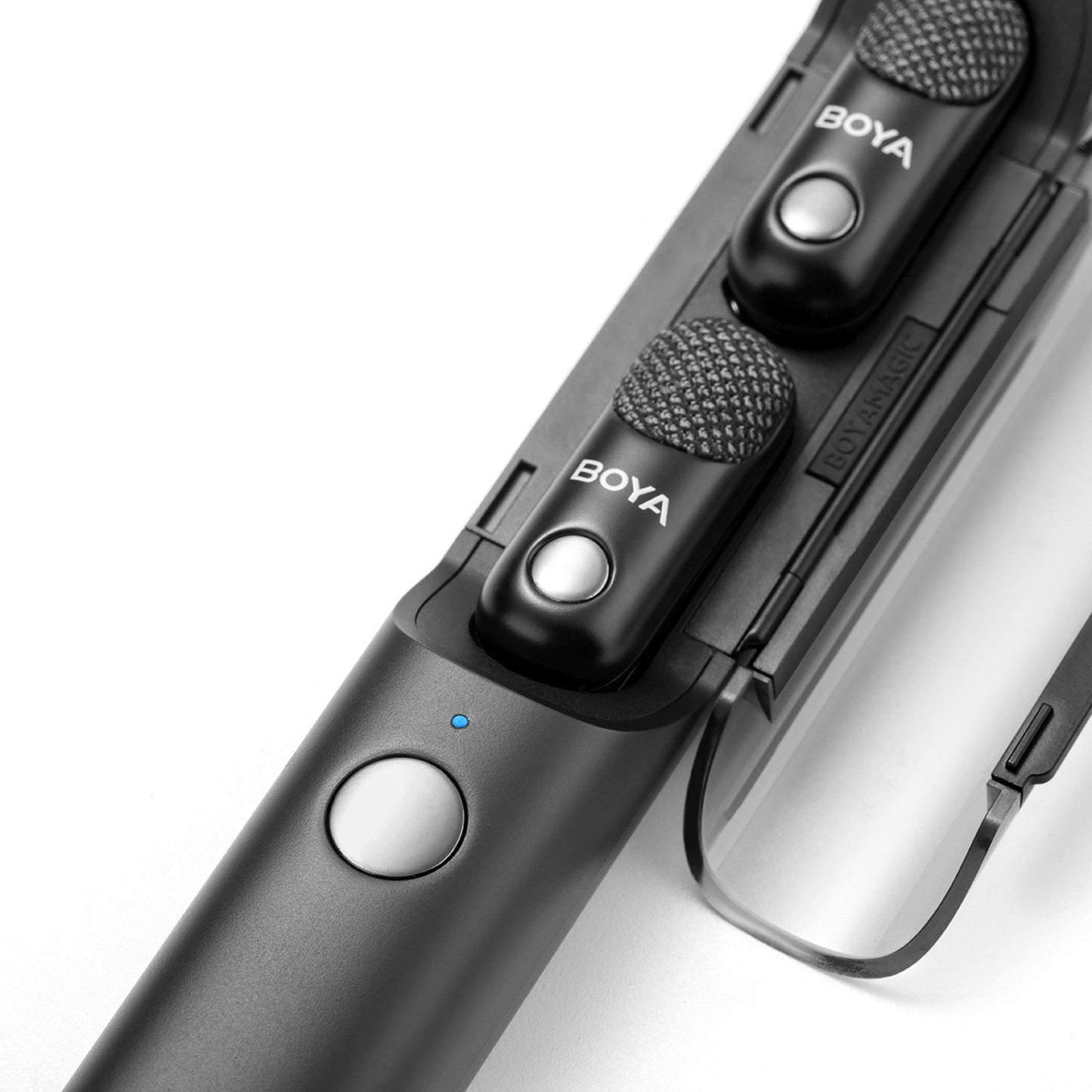Computer Accessories – 4in1 2.4GHz USB-C MAGIC-03 wireless microphone set - Carlat