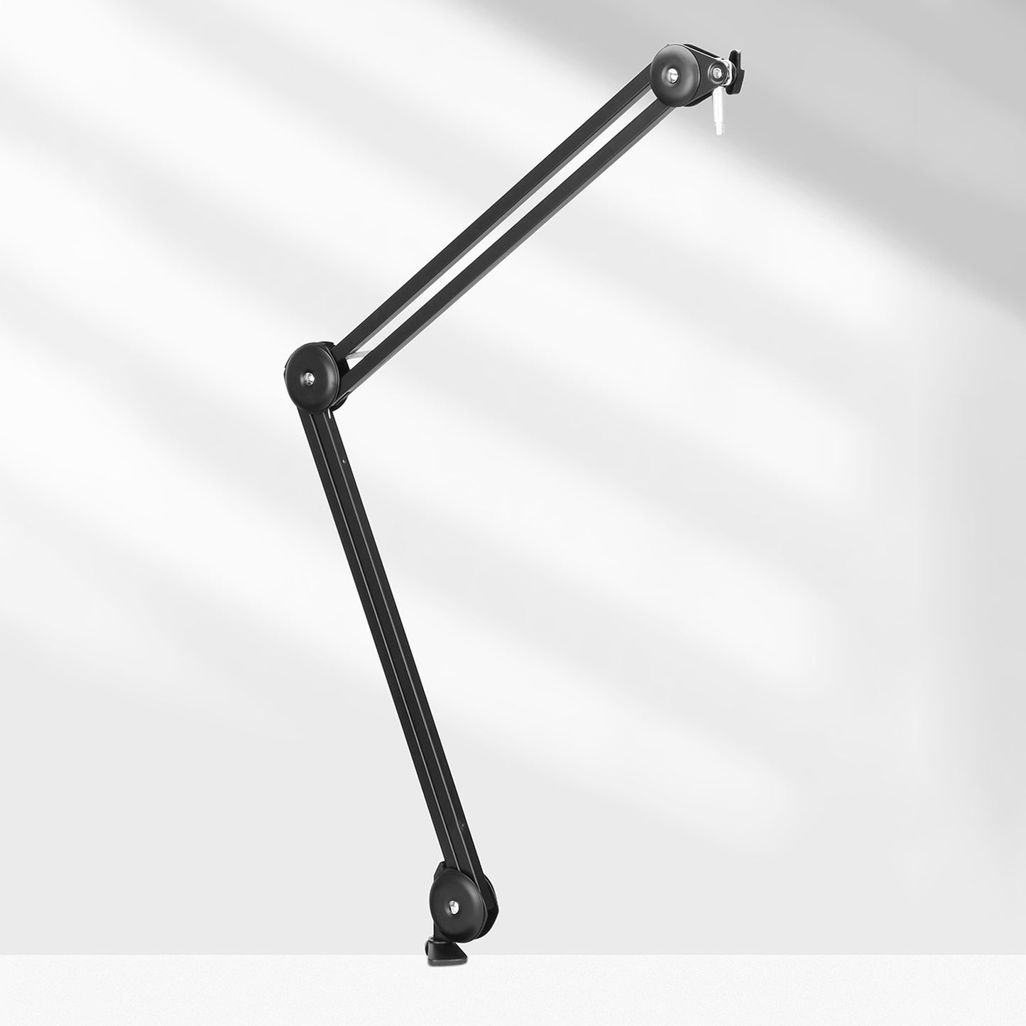Computer Accessories – Adjustable microphone arm stand with anti-shock basket - Carlat
