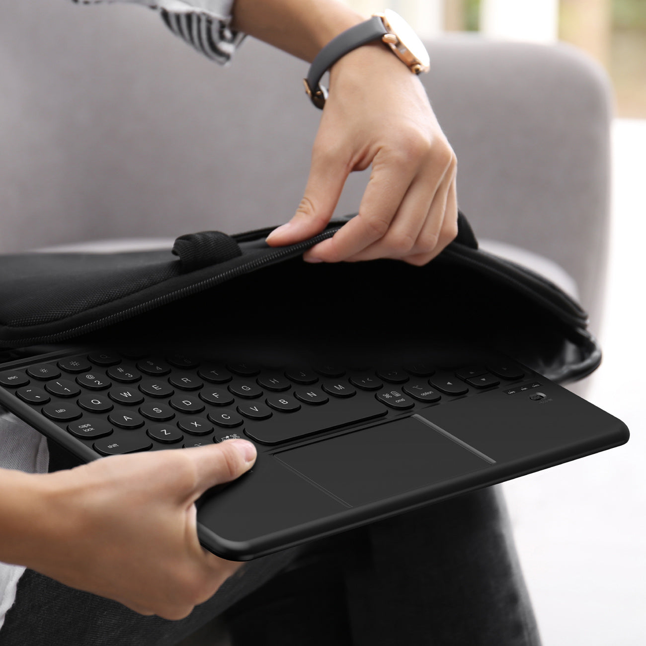 Computer Accessories – Case cover with keyboard and touchpad for - Carlat