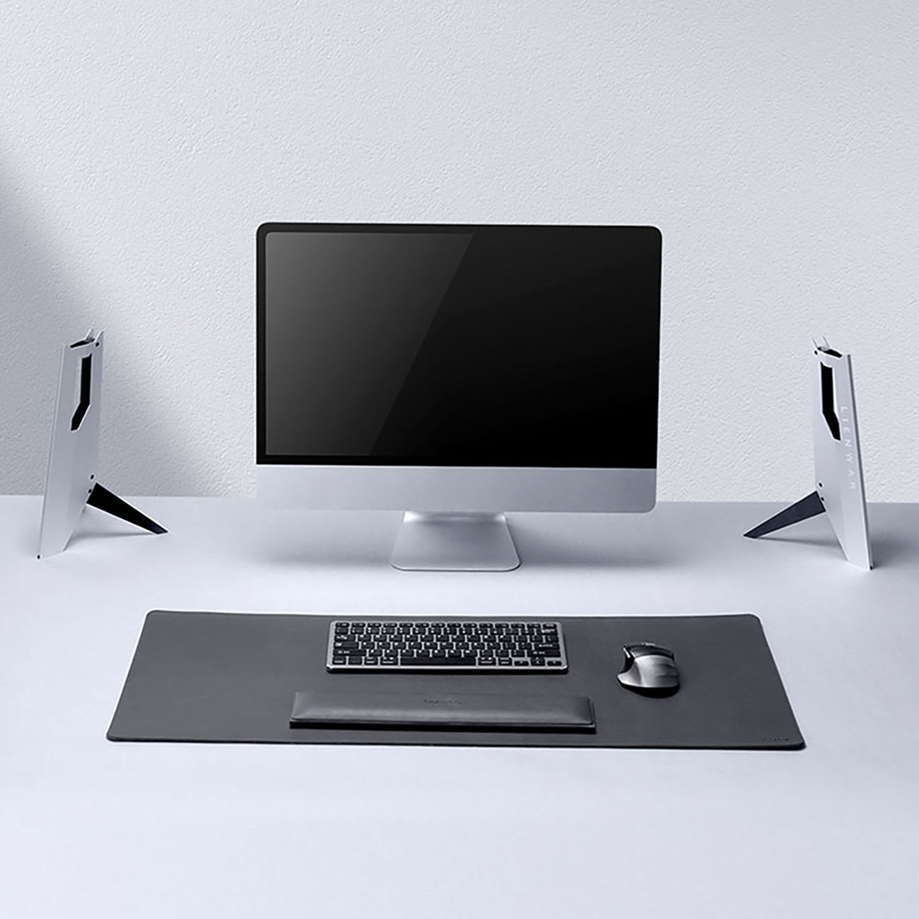 Computer Accessories – Desk mat for MagPro Series II laptop - Carlat