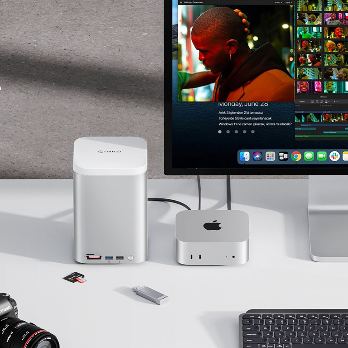 Computer Accessories – Docking station with bays for M.2 SATA - Carlat