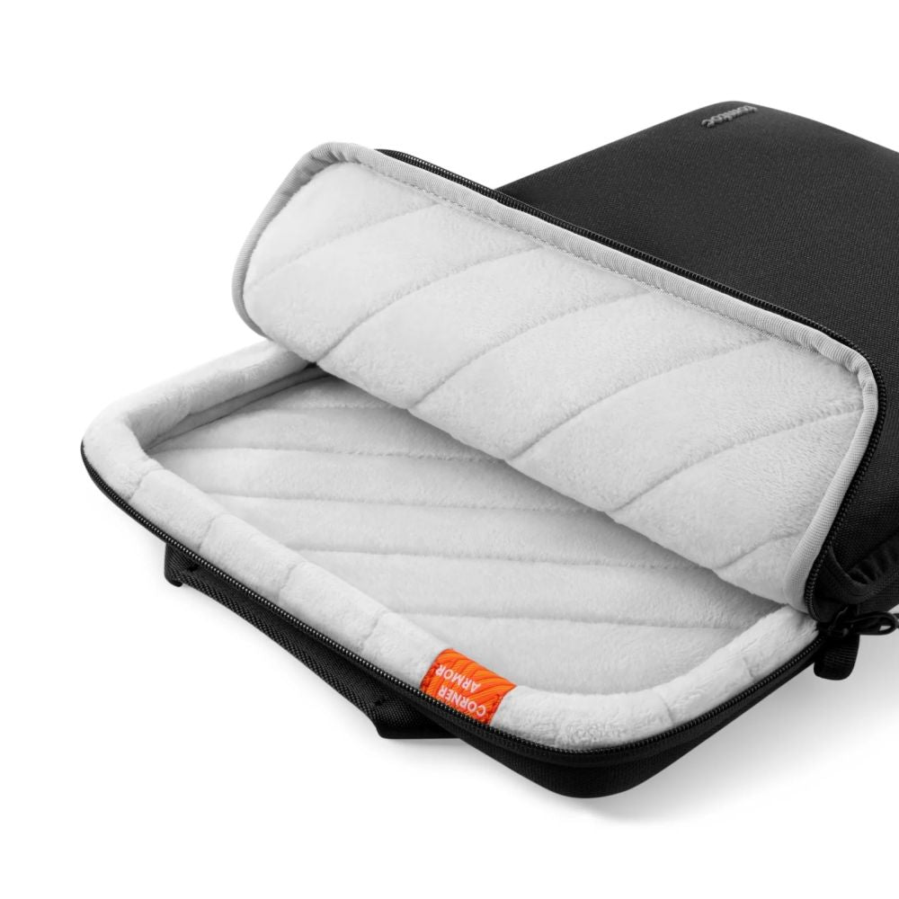 Computer Accessories – Laptop bag 13-14 and accessories - black - Carlat