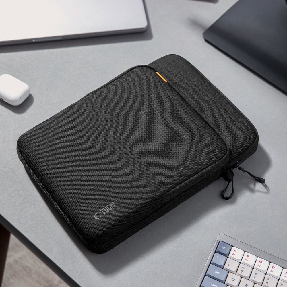 Computer Accessories – Laptop bag 13-14 and accessories - black - Carlat