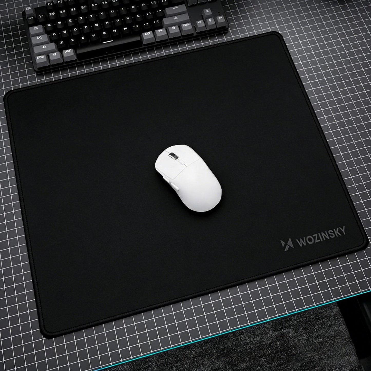 Computer Accessories – Waterproof gaming desk pad 350x250mm - black - Carlat