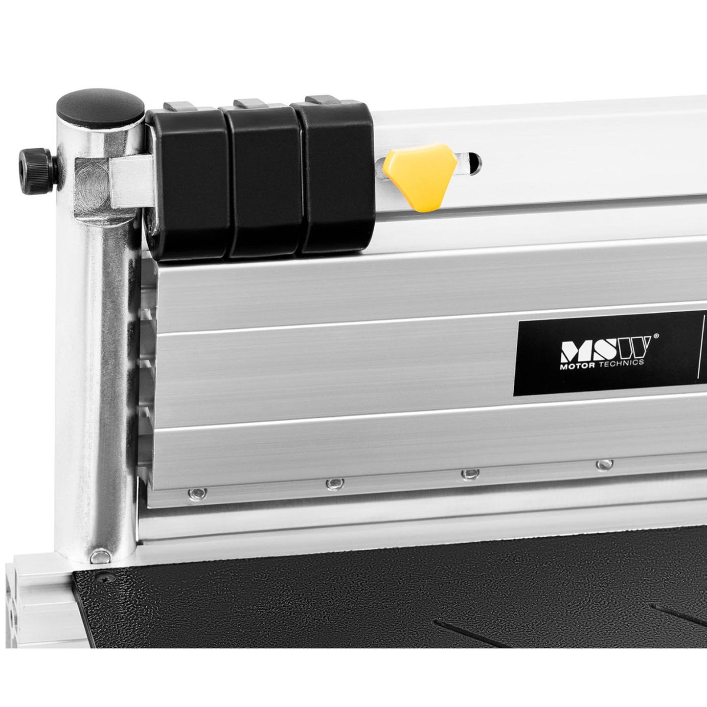 Construction tools – Guillotine machine for cutting laminated panels at - Carlat