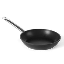 Cookware – Profi Line induction frying pan made of cast - Carlat