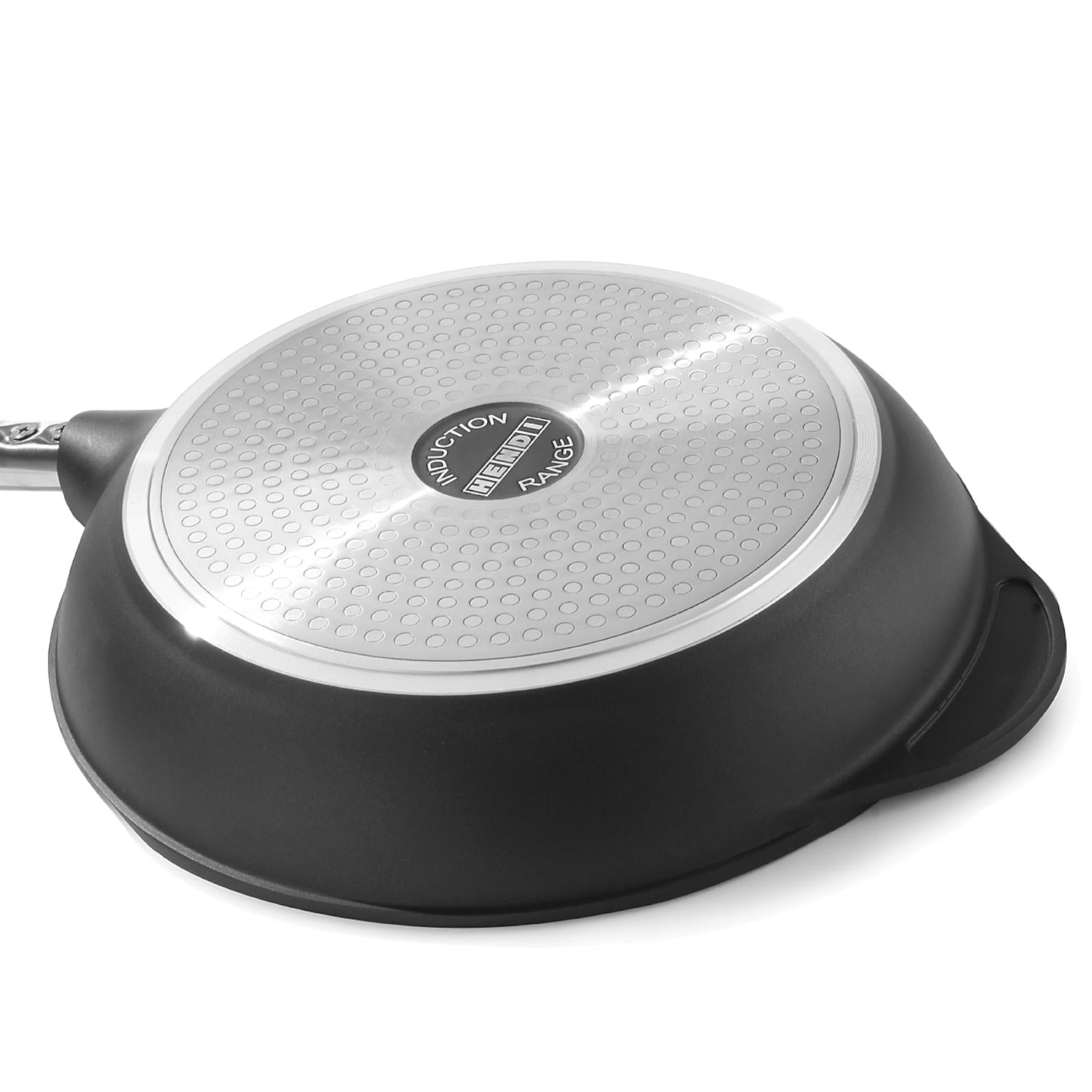 Cookware – Profi Line induction frying pan made of cast - Carlat