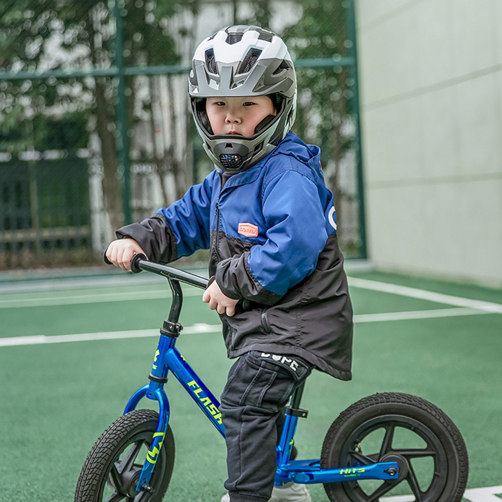 Cycling clothing – Children's bicycle helmet with detachable visor, size - Carlat