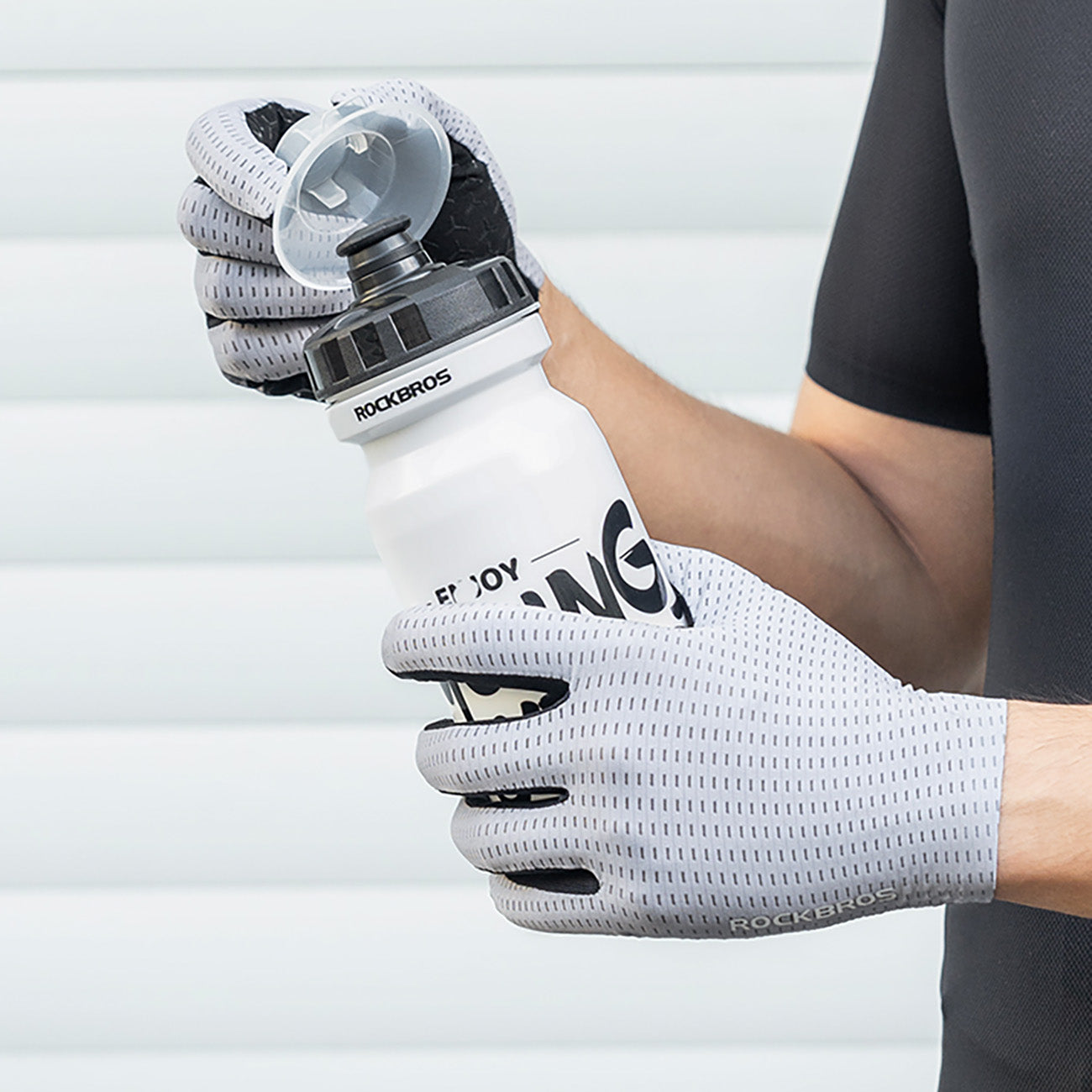 Cycling clothing – Full breathable cycling gloves, size L - Carlat