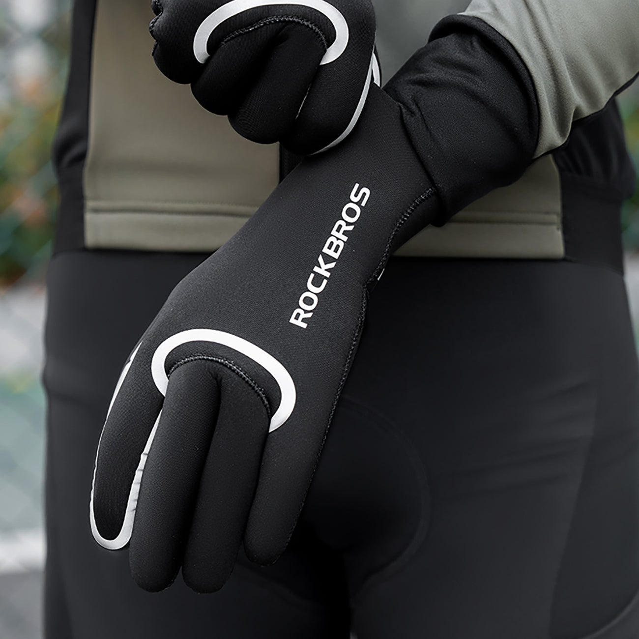 Cycling clothing – Fully waterproof cycling gloves, size XXL - Carlat