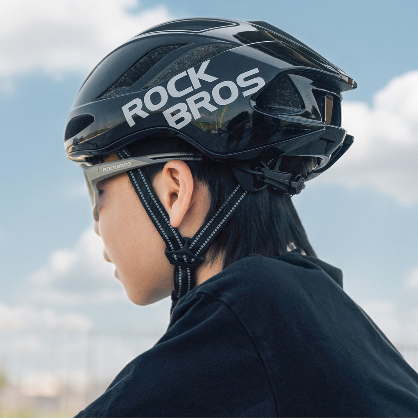 Cycling clothing – Light bicycle helmet 58-62 cm - black - Carlat