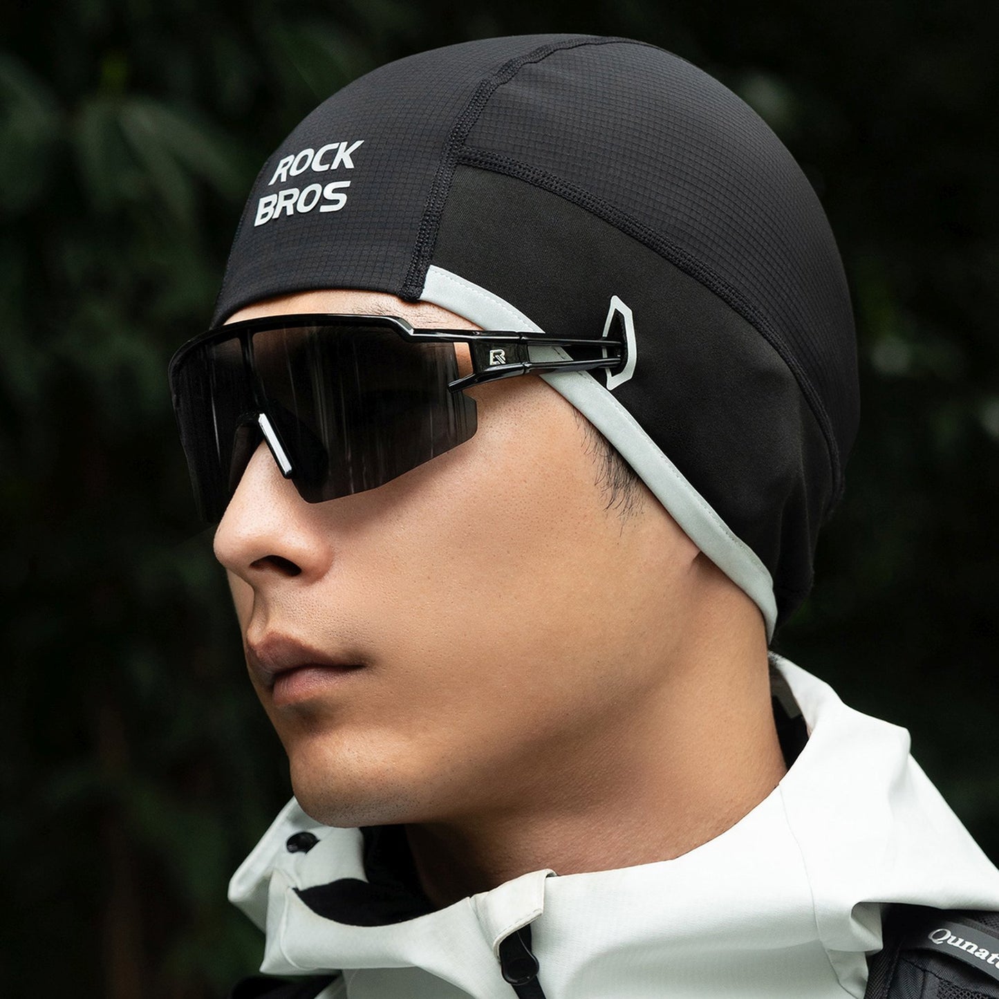 Cycling clothing – Windproof winter cycling hat, size 54-61 cm - Carlat