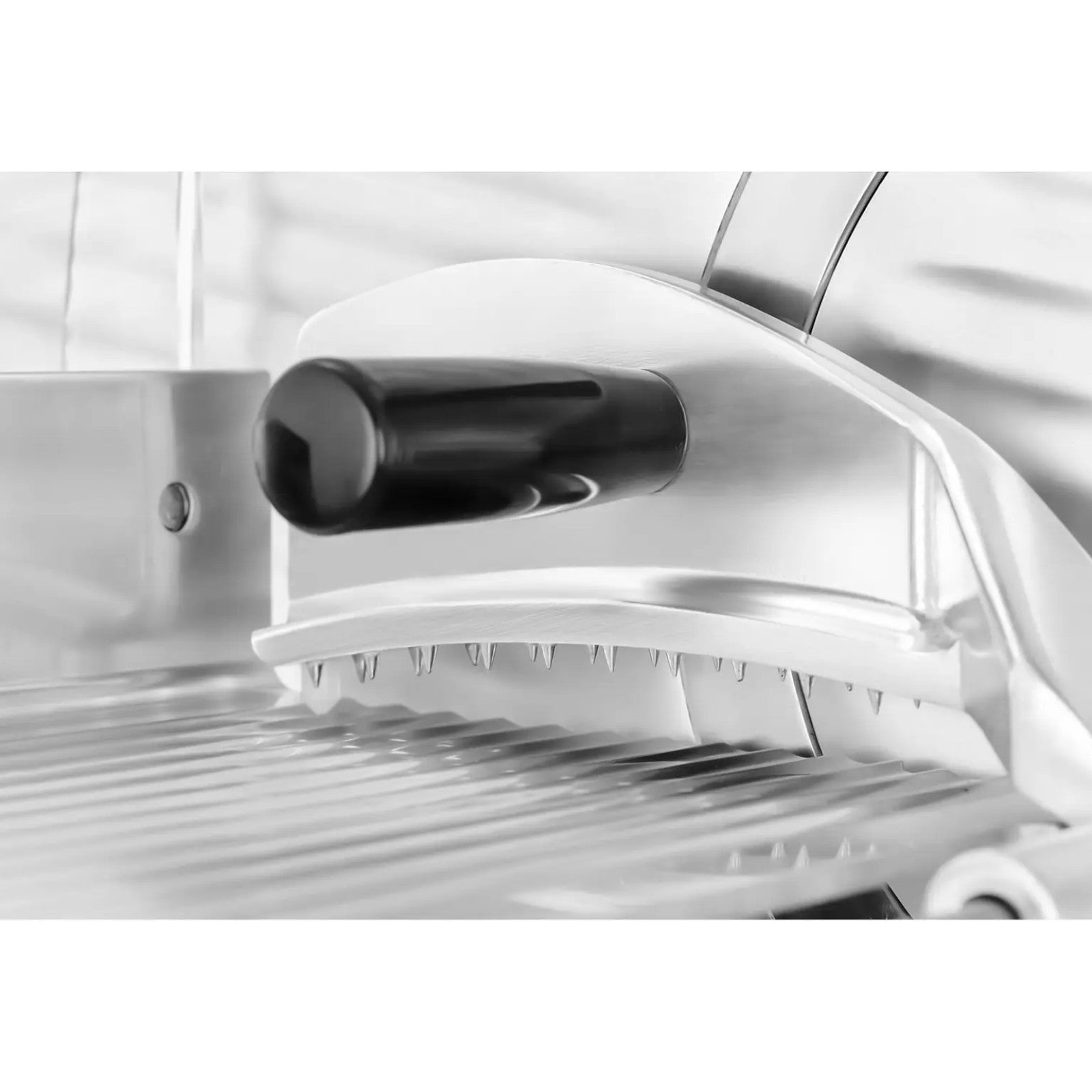 Deli Slicers – Electric in-store meat slicer PRO 220mm - Carlat