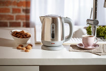 Electric kettles – CR 1278 1.2-liter Metal Kettle - Carlat