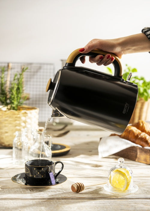 Electric kettles – CR 1342 Strix 1.7-liter Metal Kettle - Carlat