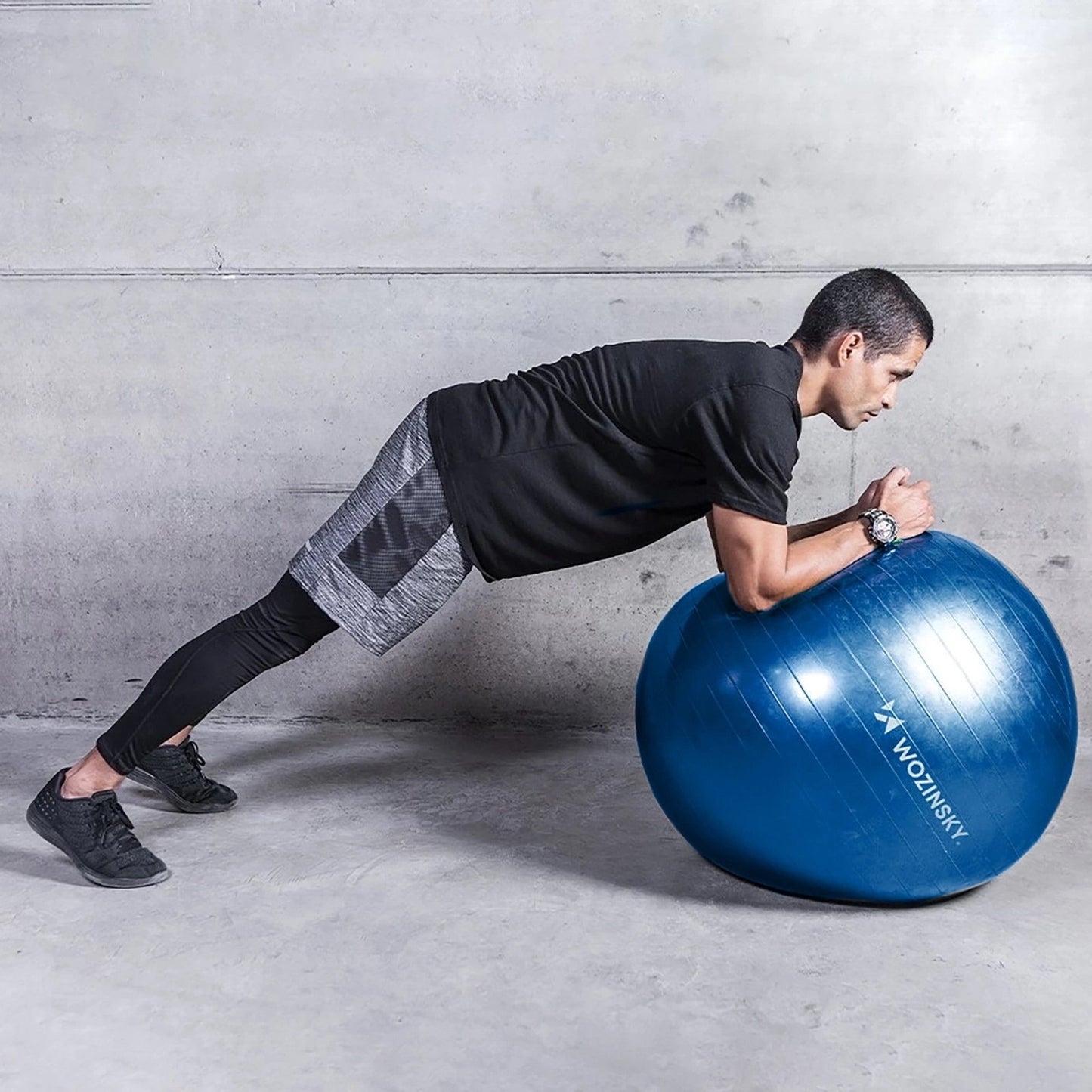 Fitness & General Exercise Equipment – Gymnastic exercise ball with - Carlat
