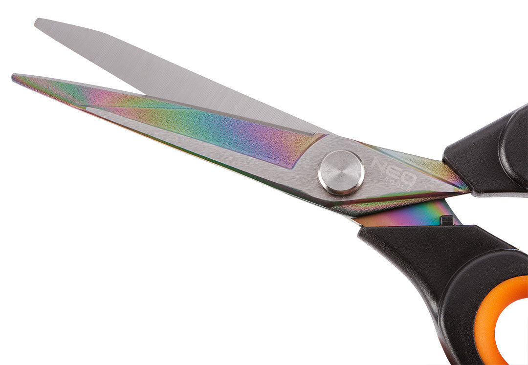 Forged scissors, titanium finish, 200 mm - Carlat
