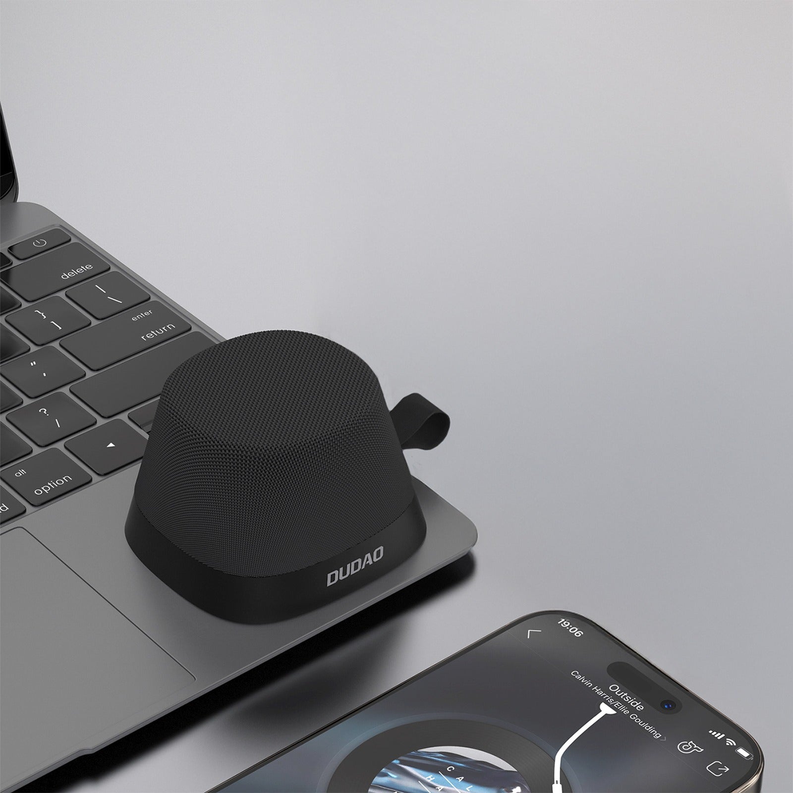 Headphones – Y20 Bluetooth wireless speaker with magnetic mount - Carlat