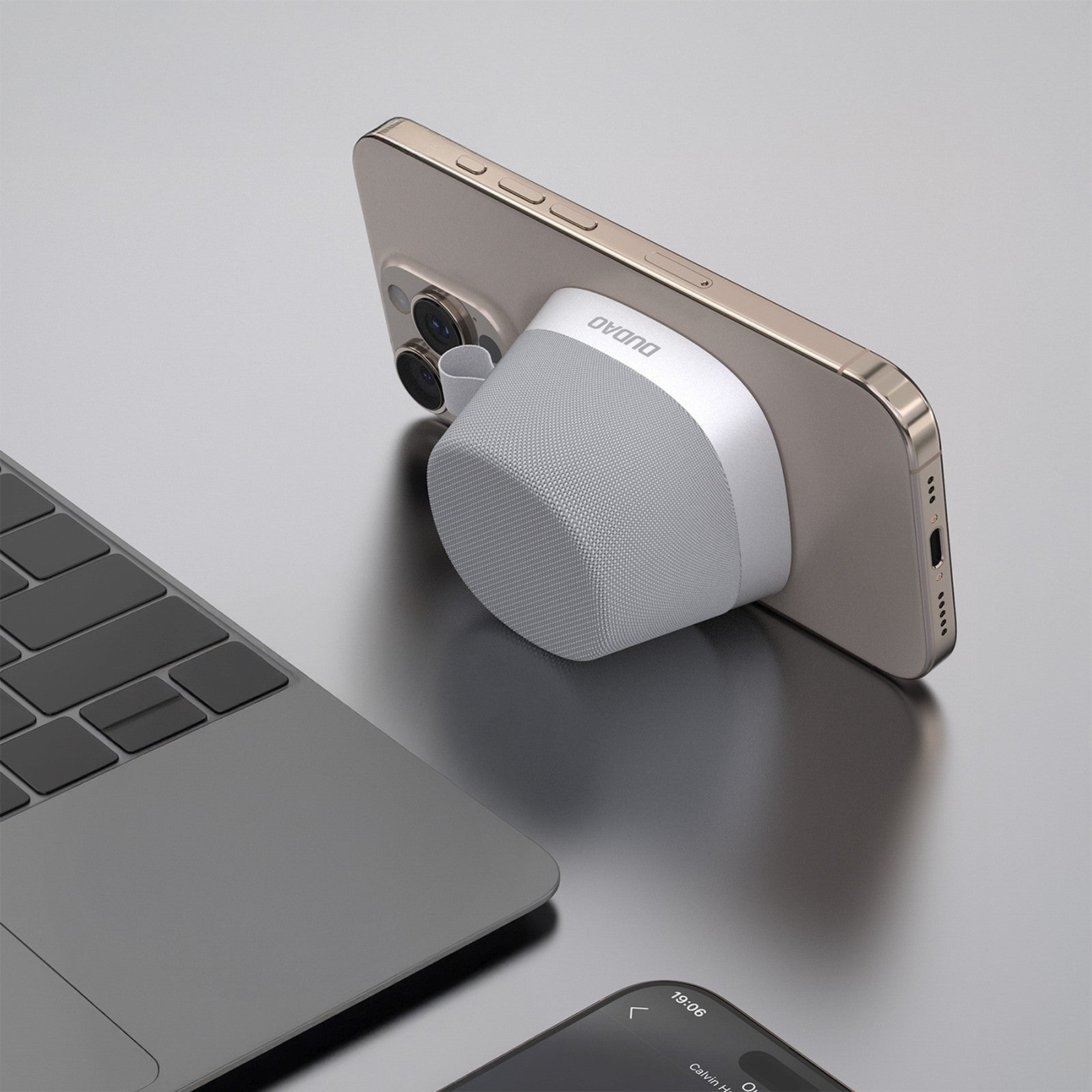 Headphones – Y20 Bluetooth wireless speaker with magnetic mount - Carlat