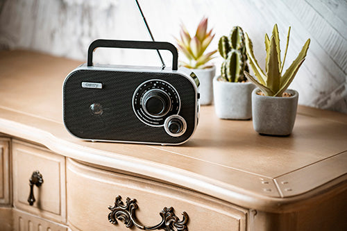 Home, kitchen, construction, and – CR 1140 black Portable FM/AM Radio - Carlat