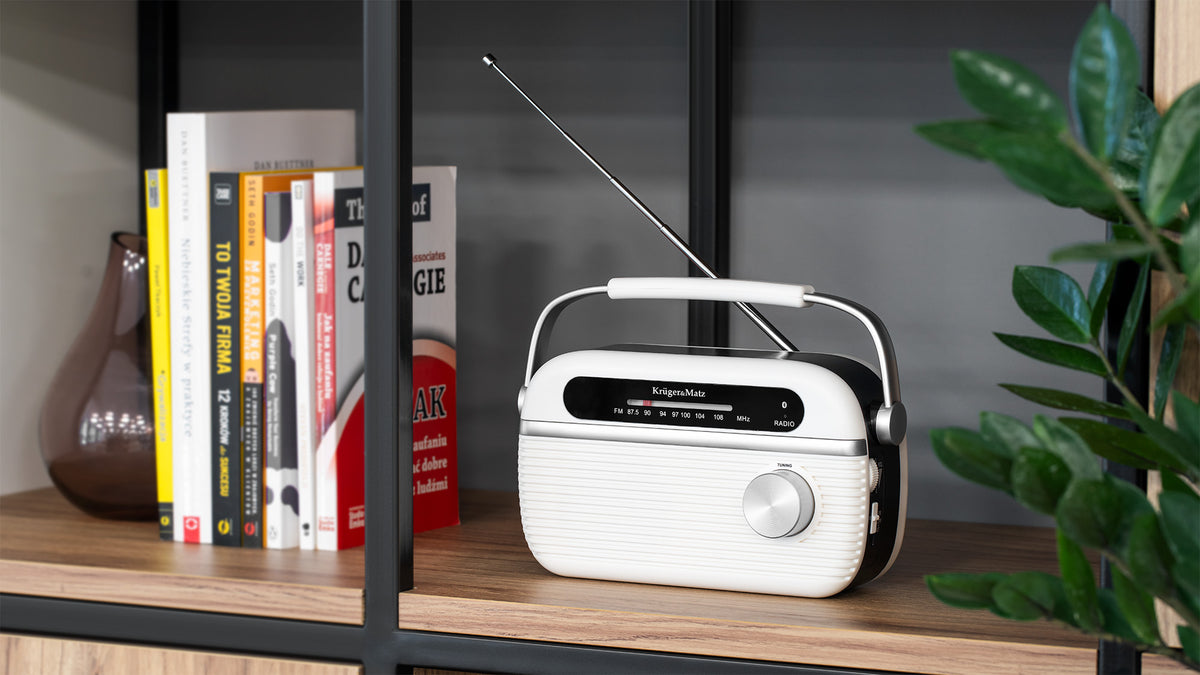 Home, kitchen, construction, and portable – Kruger&amp;Matz KM0826 Analog Portable Radio - Carlat
