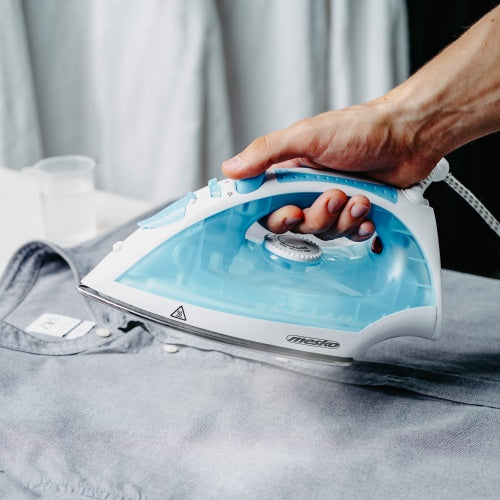 Irons and – MS 5023 Iron, 2200 W – Steel Soleplate - Carlat