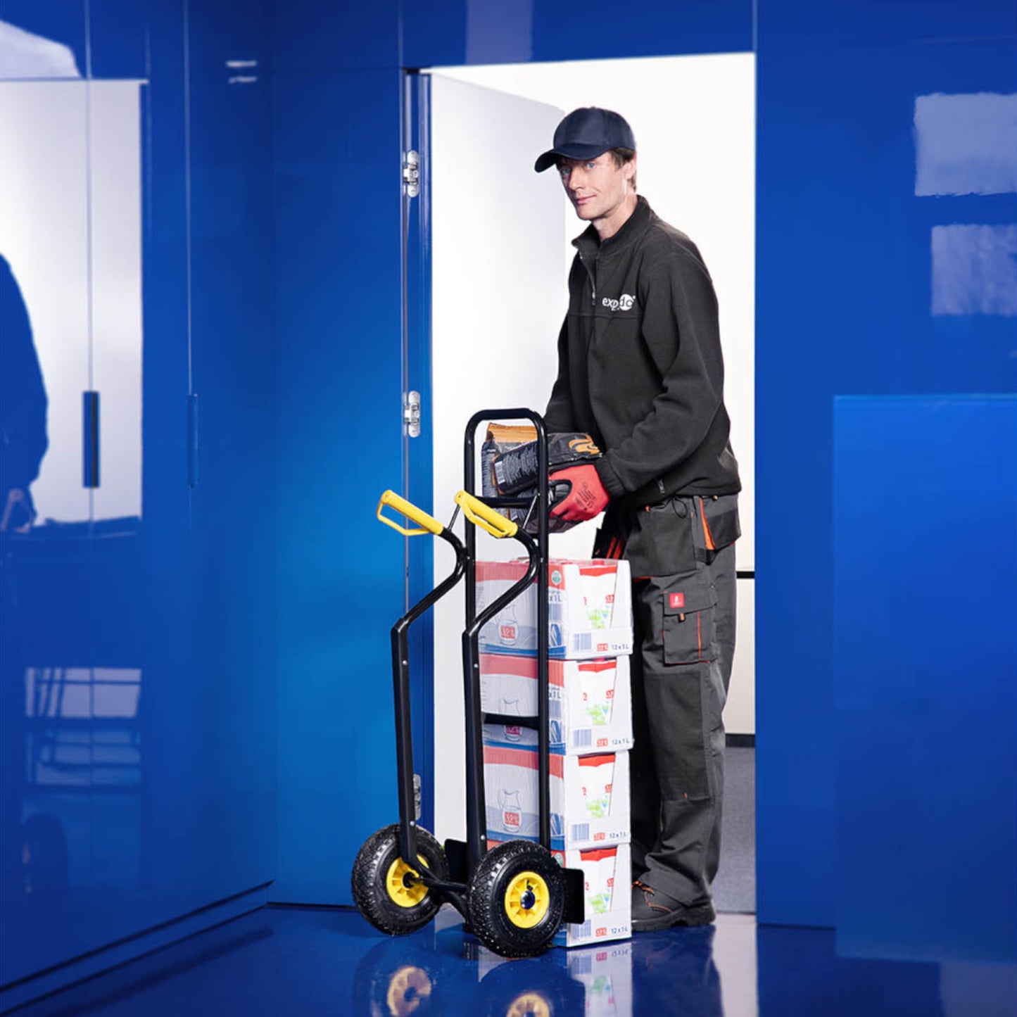 Jacks & Lift Trucks – Warehouse transport trolley for STAL - Carlat