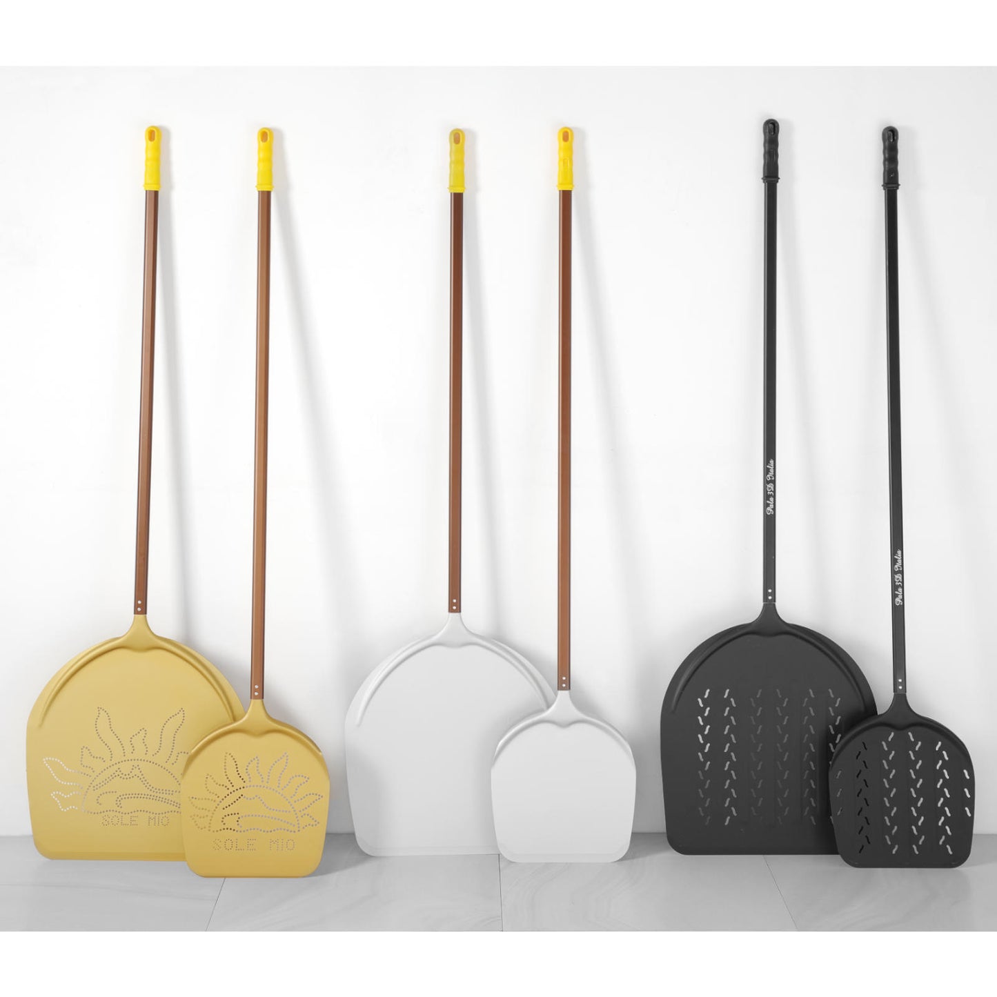 Kitchen Appliances – ITALIA 3D aluminum pizza shovel, perforated, 330x1700mm - Carlat