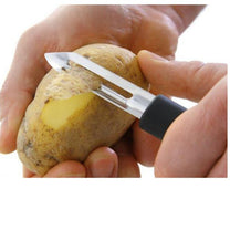 Kitchen Knives – Manual vegetable peeler made of stainless steel - Carlat