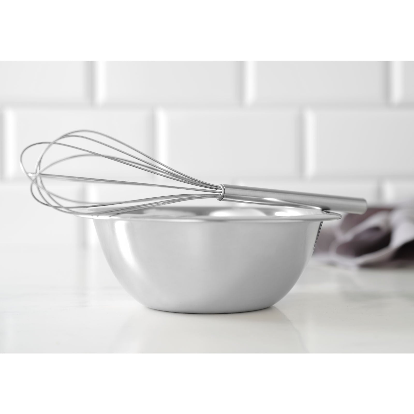 Kitchen Tools & Utensils – Hard kitchen whisk for mixing, - Carlat