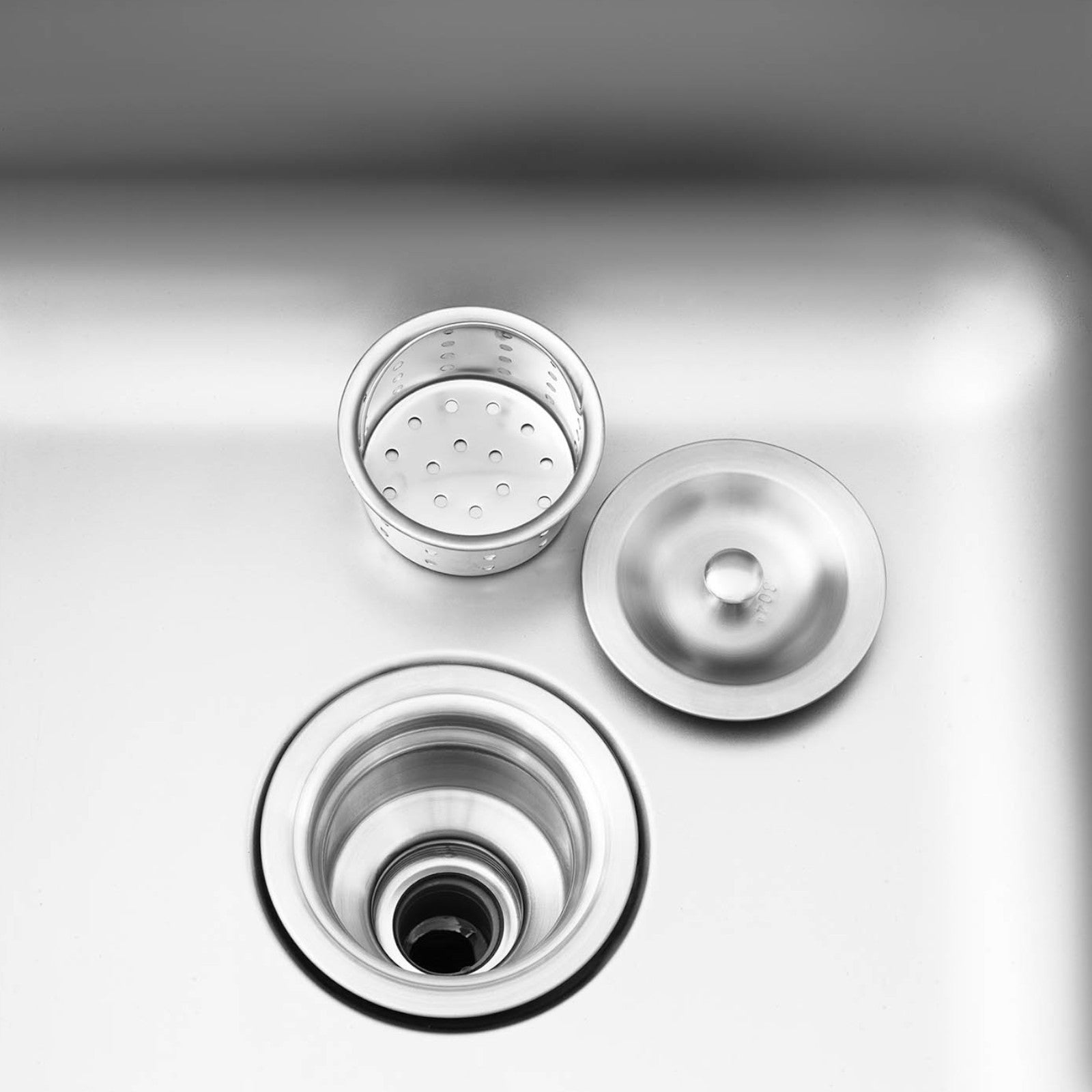 Kitchen & Utility Sinks – Single-bowl catering sink with sliding - Carlat