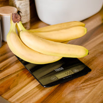 Kitchen scales – Black Glass Kitchen Scale - Carlat