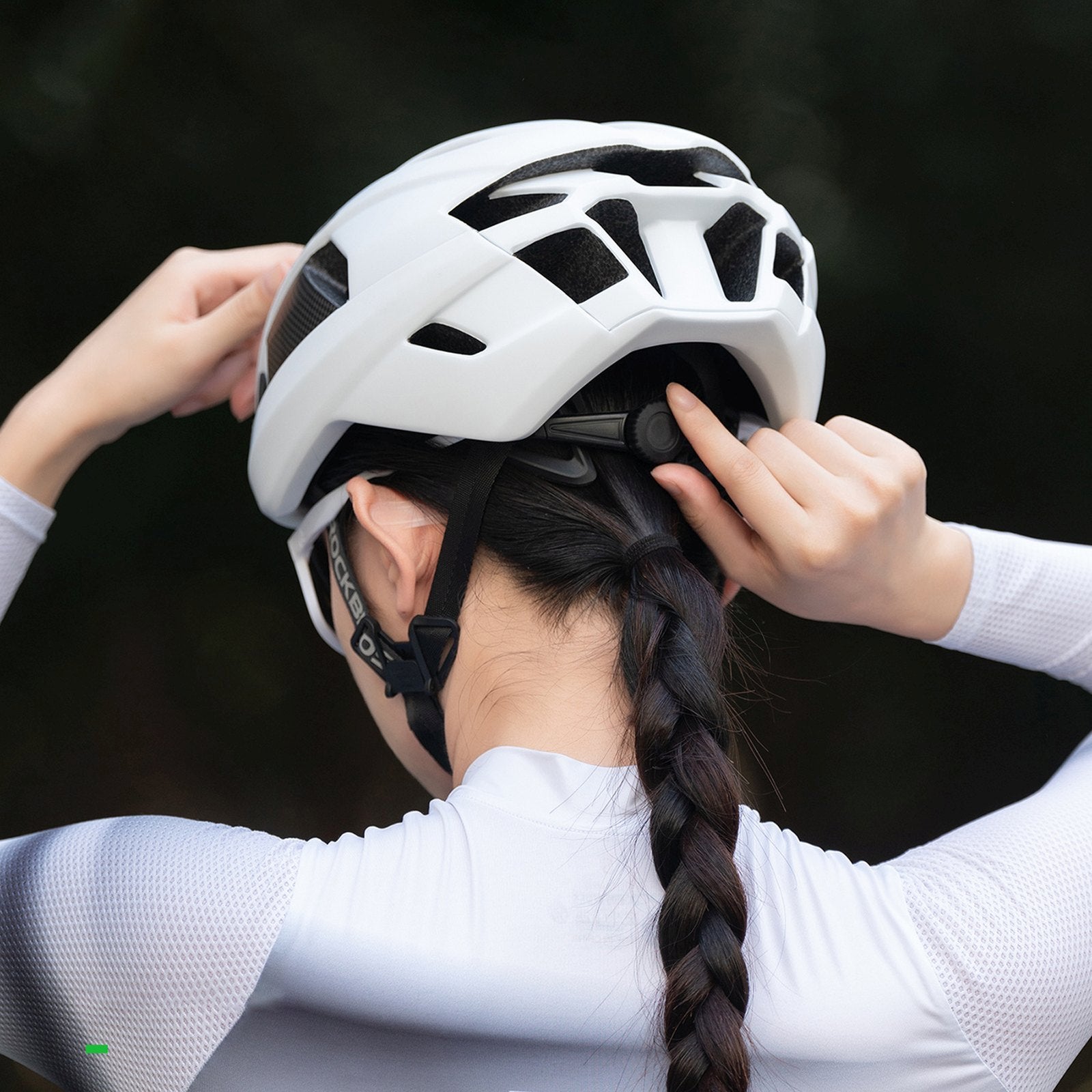 LK-15 carbon fiber bicycle helmet 58-62 cm - light gray - Carlat