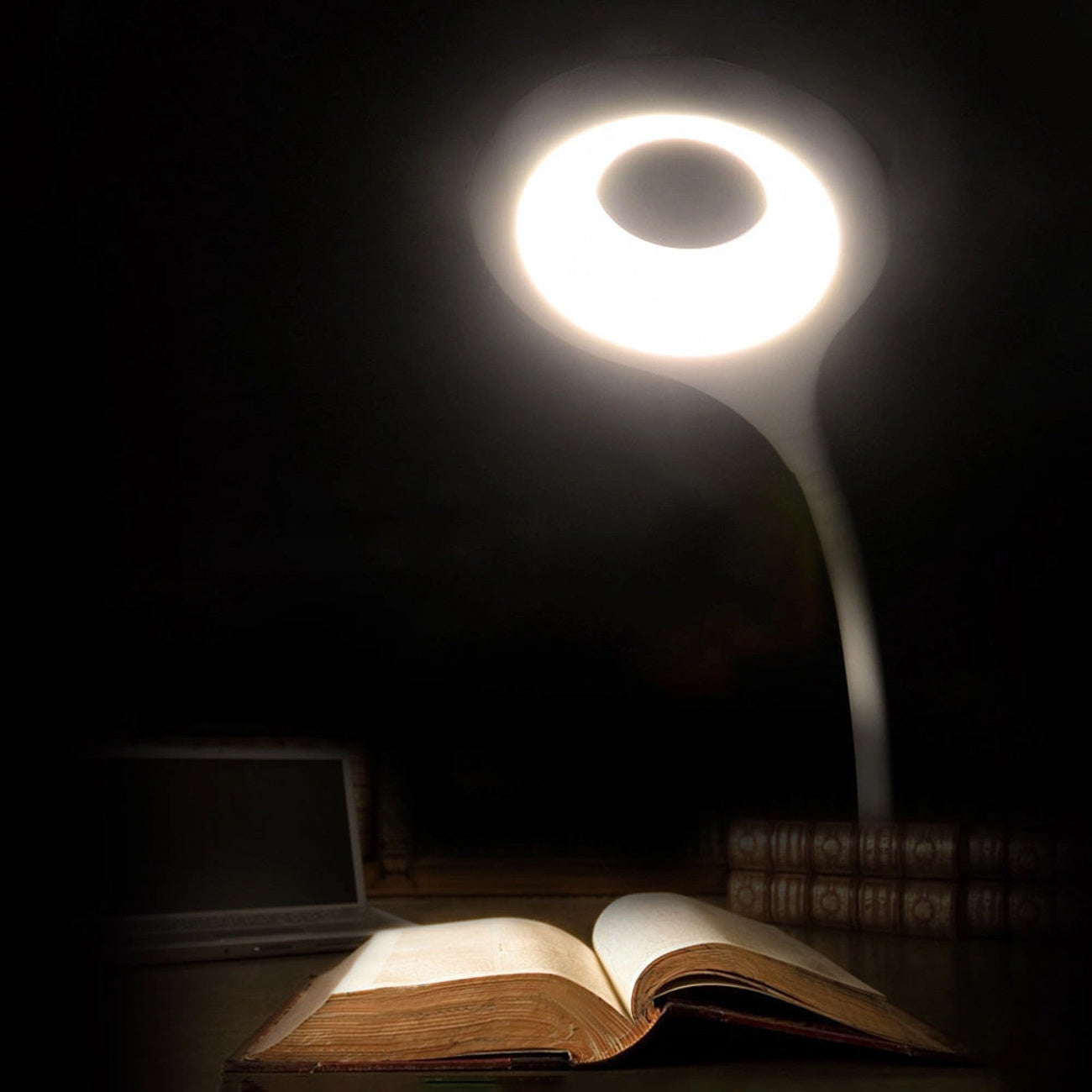 Lighting – Mini wireless LED reading lamp with clip and - Carlat