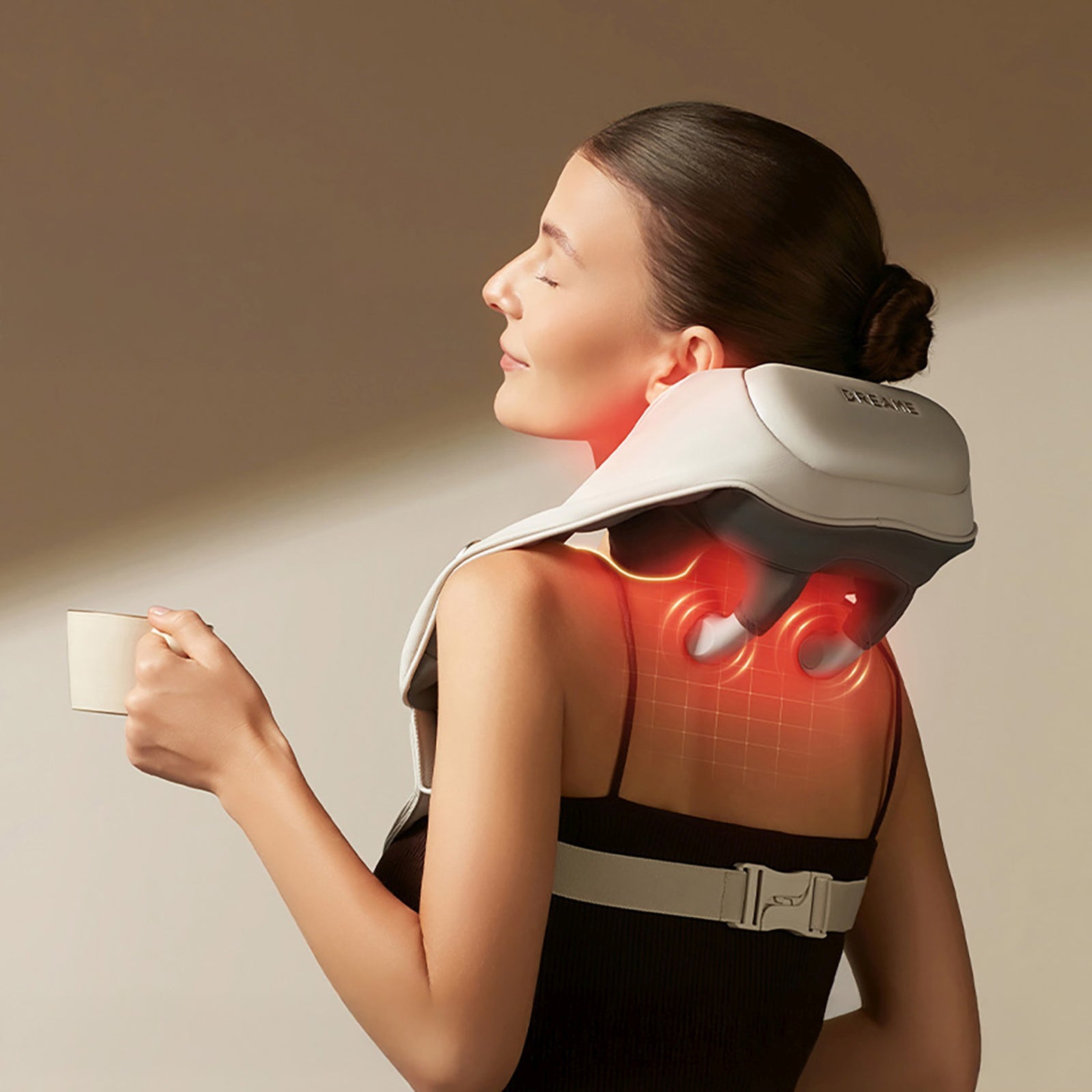 Massage devices – Neck and shoulder massager with heating function - Carlat