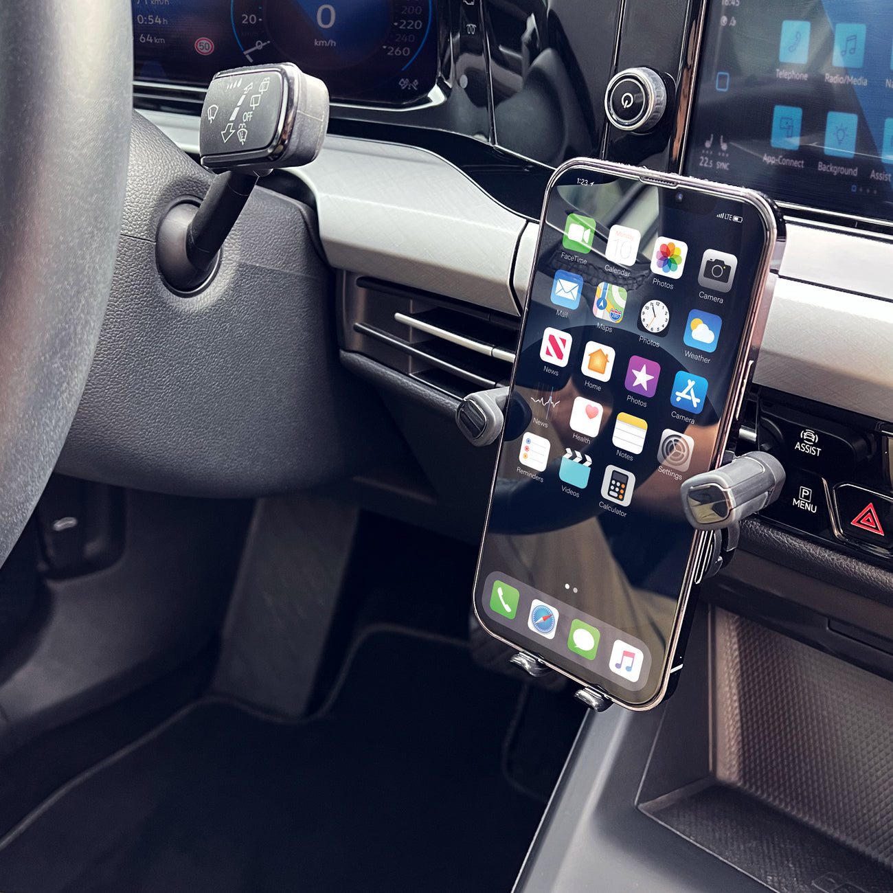 Mobile Phone Stands – Gravity phone holder for the grille - Carlat