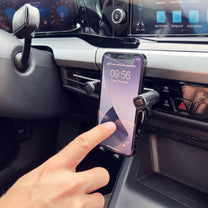 Mobile Phone Stands – Gravity phone holder for the grille - Carlat