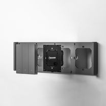 Networking – Triple mounting frame for installing M5-80 wall switches - Carlat
