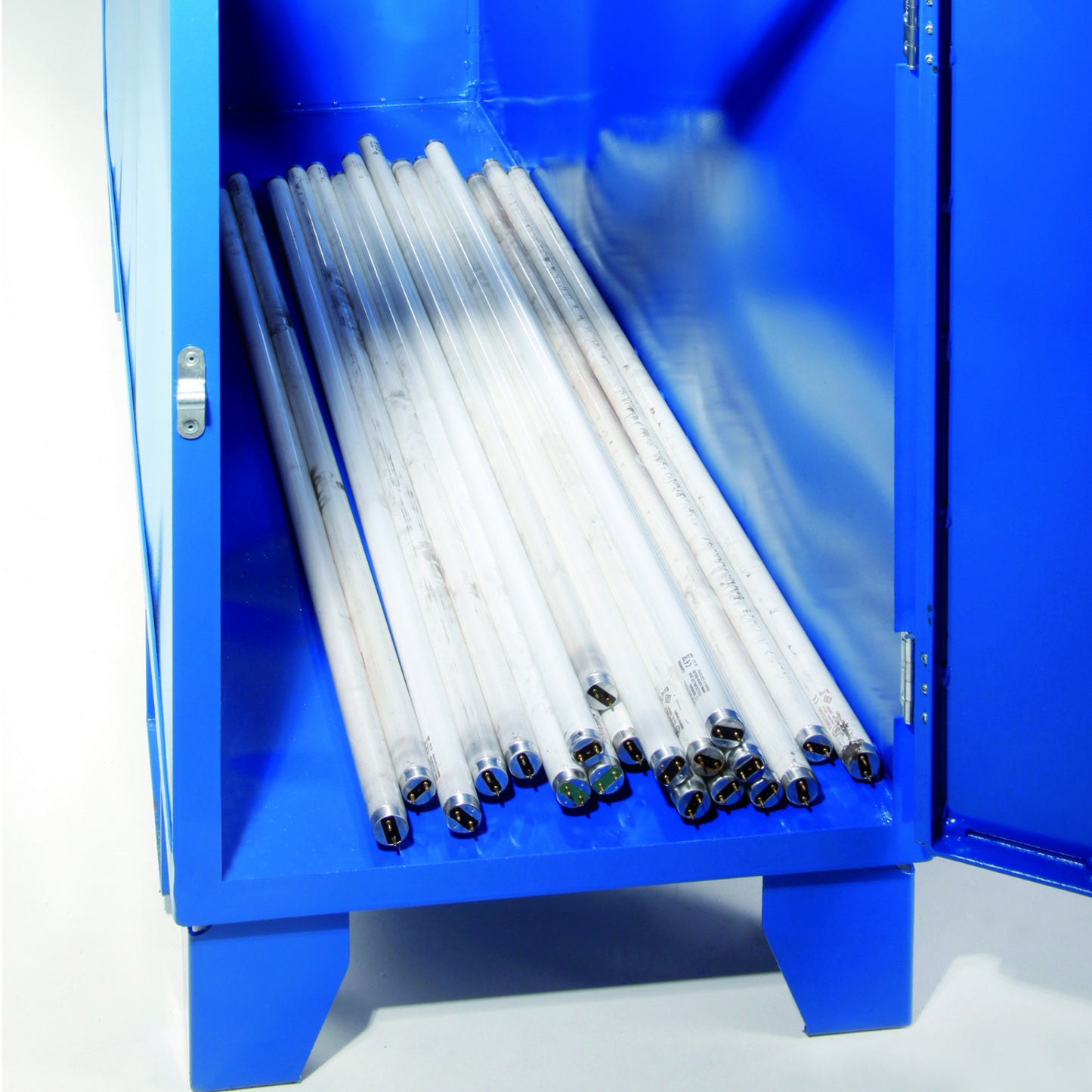 Pallets & Loading Platforms – Container for used fluorescent lamps, - Carlat