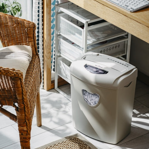 Paper Shredders, Laminators, and Supplies – AD 1038 Beige Paper Shredder - Carlat