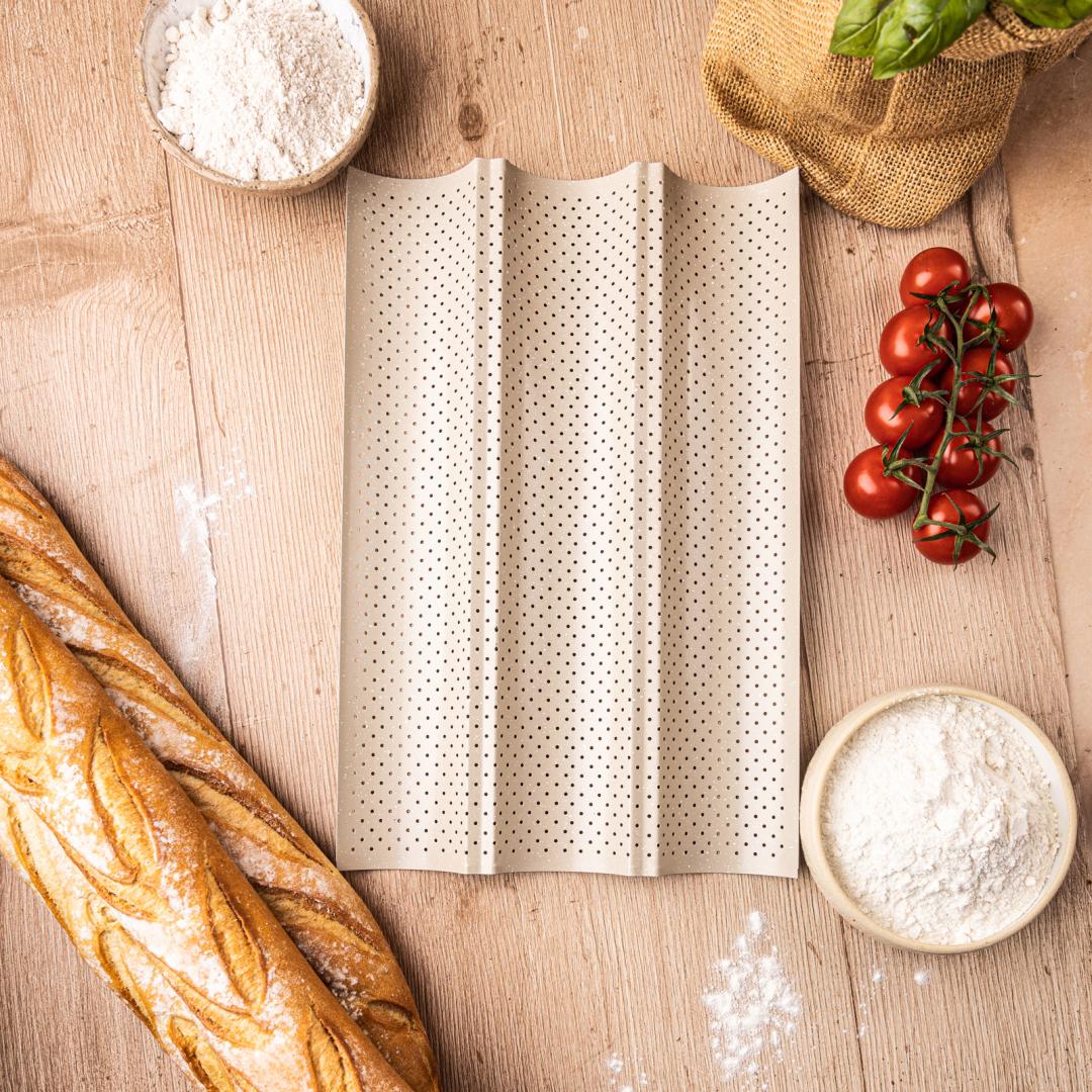 Perforated baguette pan, 3 grooves, carbon steel, nonstick coating, beige, 38×24.5 cm, Kinghoff, KH-1970 - Carlat