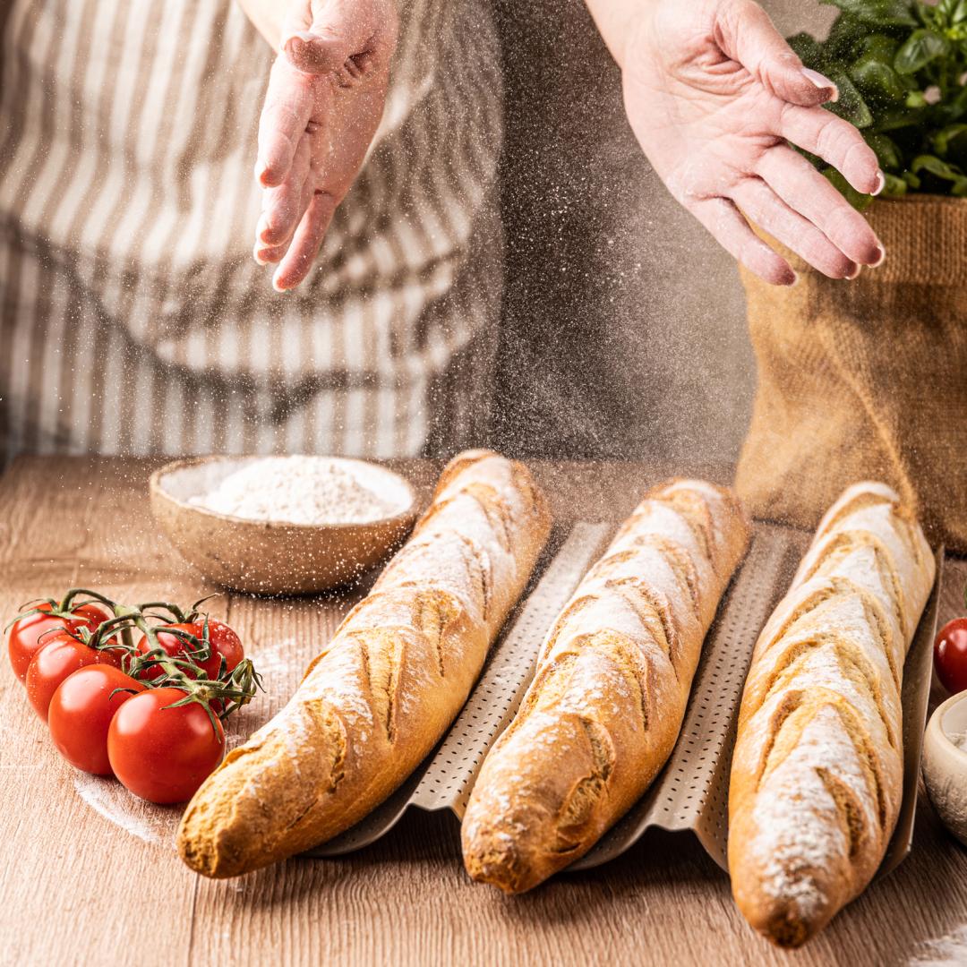 Perforated baguette pan, 3 grooves, carbon steel, nonstick coating, beige, 38×24.5 cm, Kinghoff, KH-1970 - Carlat