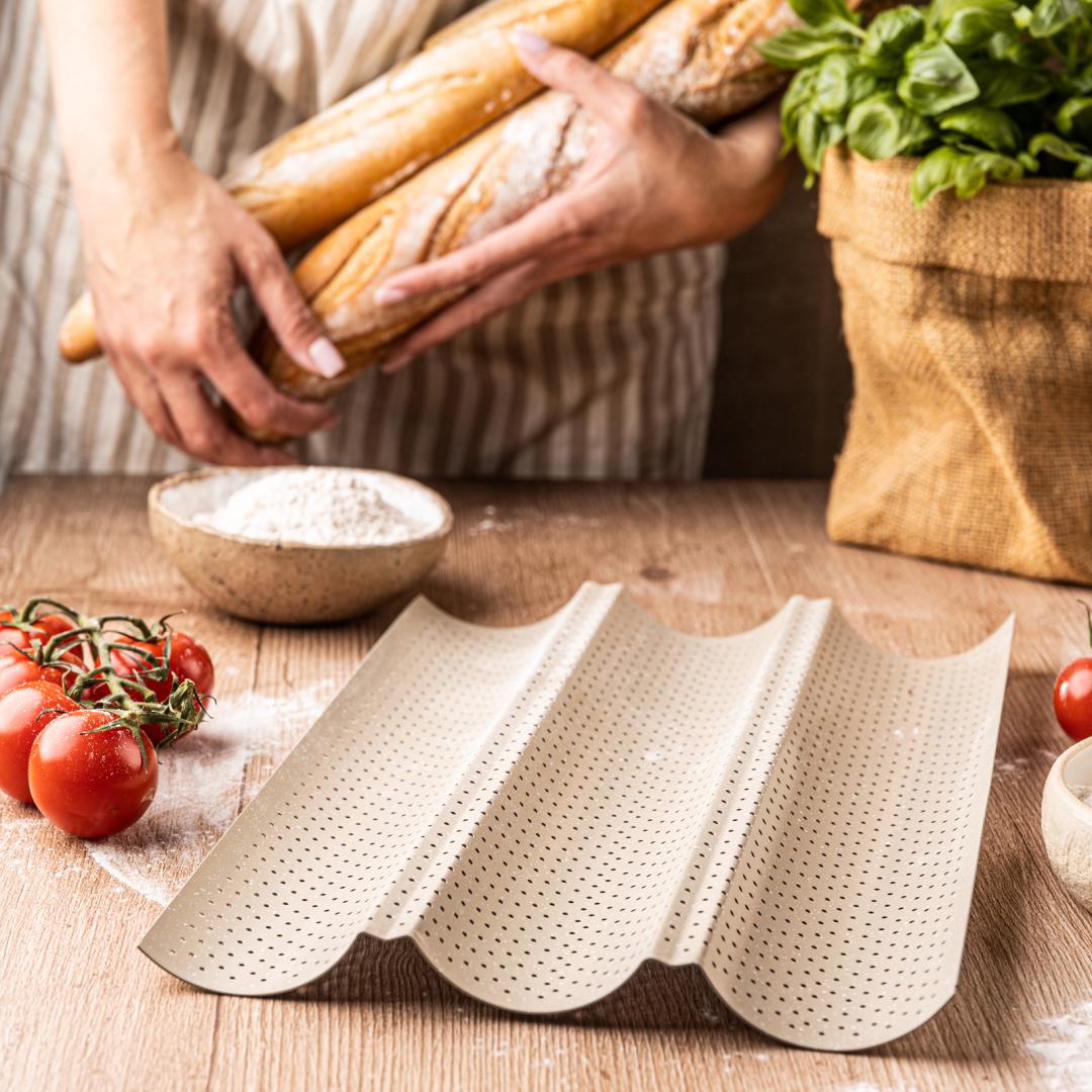 Perforated baguette pan, 3 grooves, carbon steel, nonstick coating, beige, 38×24.5 cm, Kinghoff, KH-1970 - Carlat