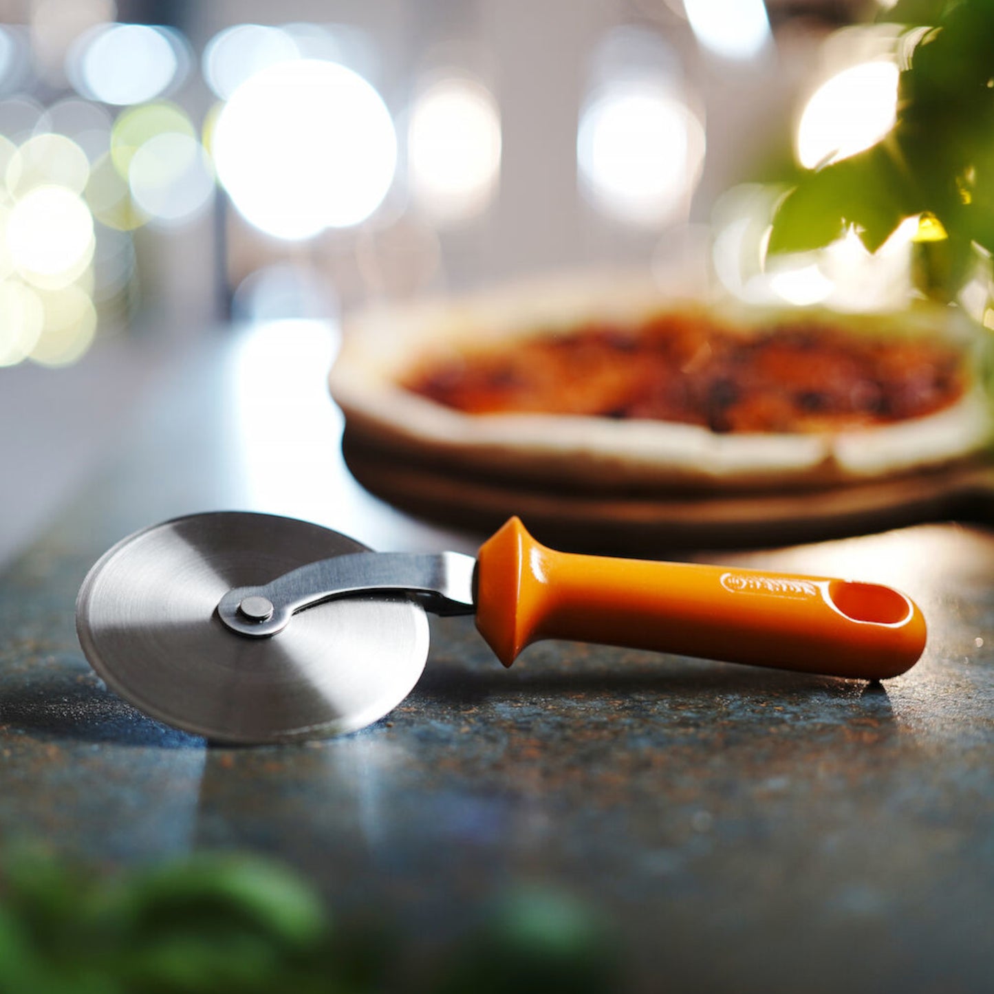 Pizza Makers & Ovens – Knife wheel for cutting pizza, - Carlat