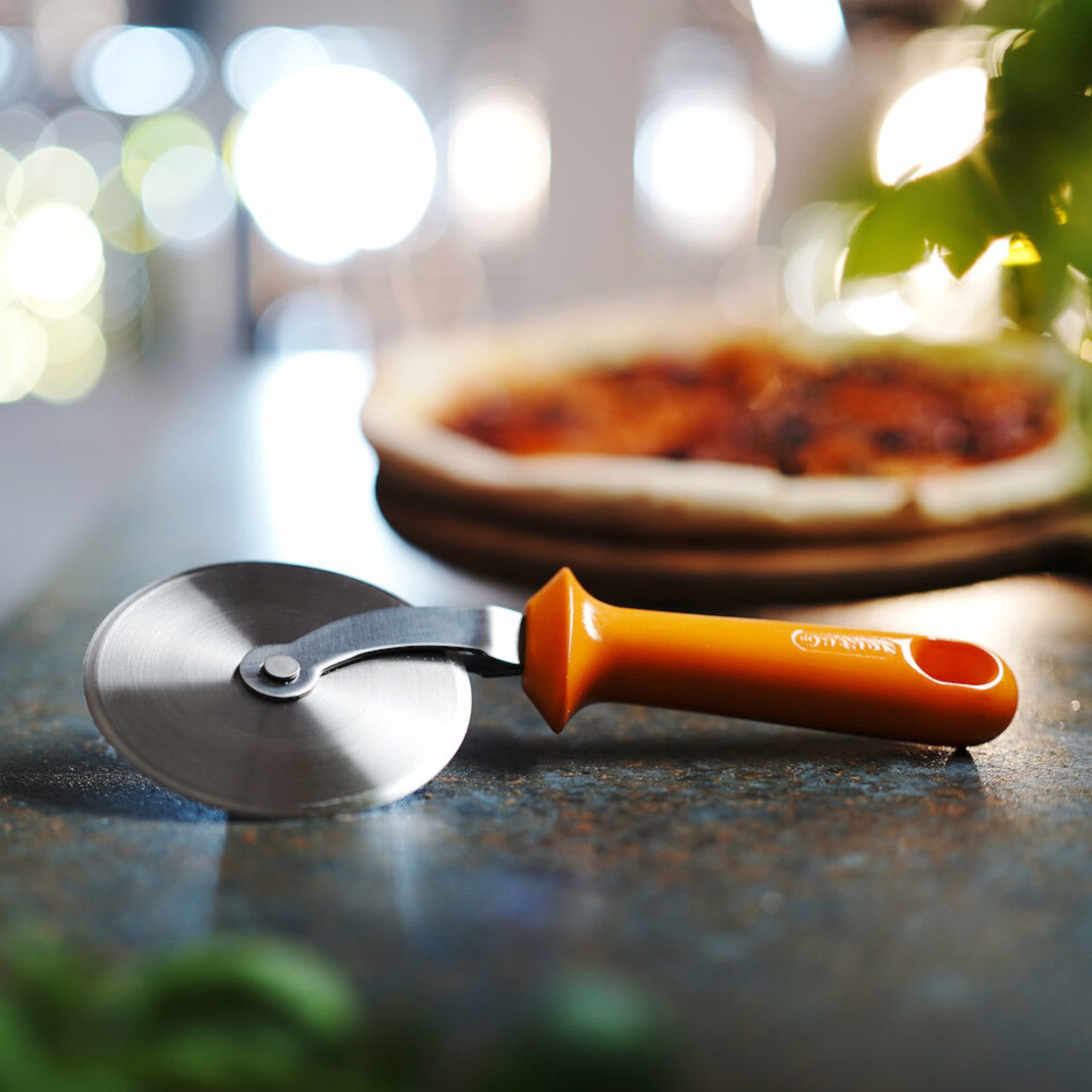 Pizza Makers & Ovens – Knife wheel for cutting pizza, - Carlat