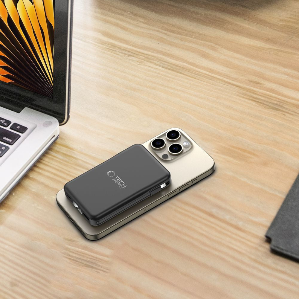Power Banks – PB31 10000mAh 15W MagSafe Magnetic Powerbank with - Carlat