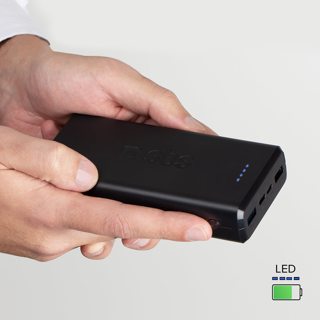 Power Banks – Powerbank 20000 mAh USB-A USB-C - black - Carlat