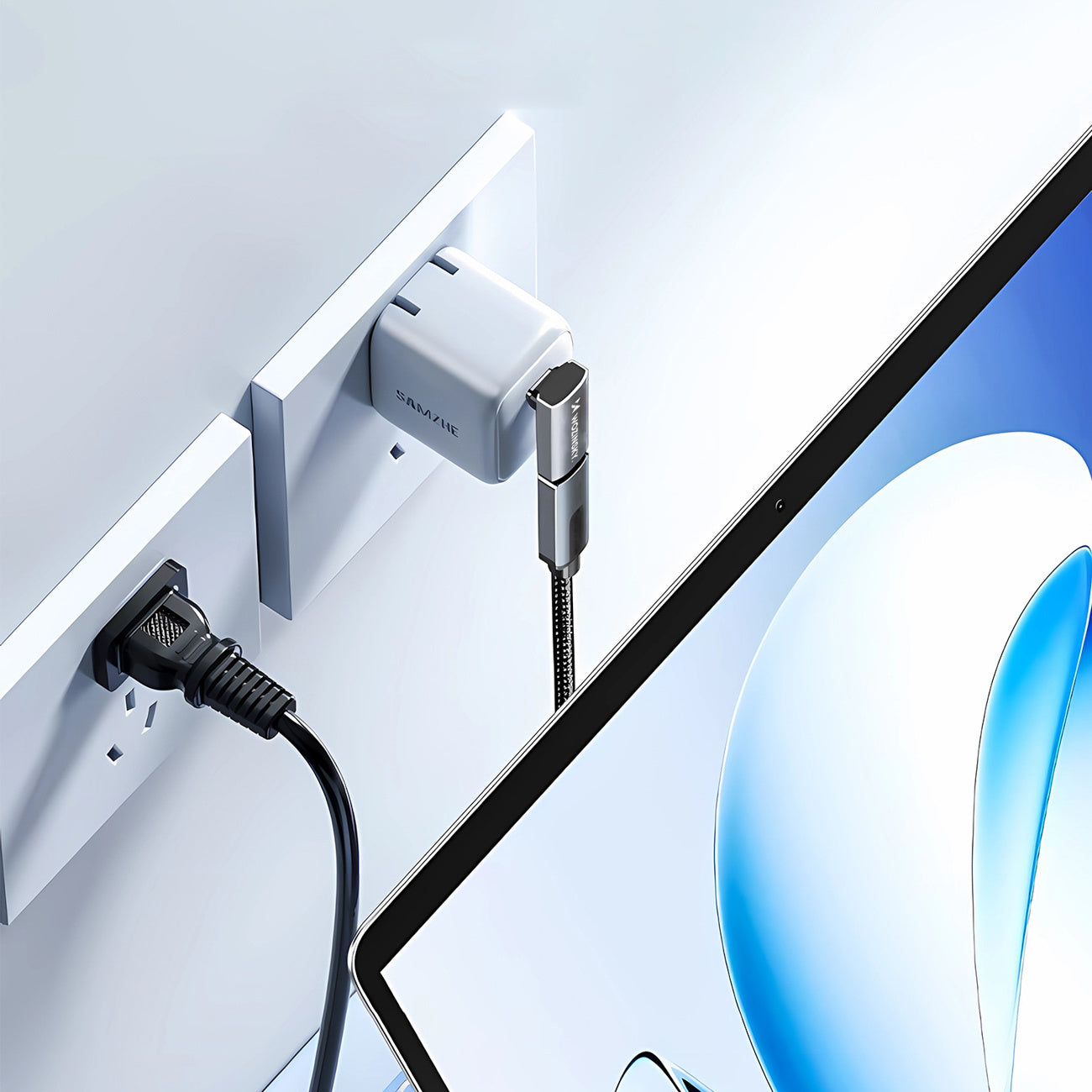 Power Connector Adapters – Angle USB-C 40Gb/s 240W 8K OTG - Carlat
