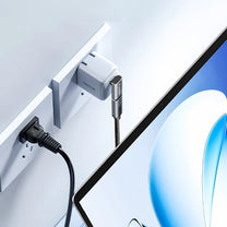 Power Connector Adapters – Angle USB-C 40Gb/s 240W 8K OTG - Carlat