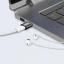 Power Connector Adapters – USB-C - USB-A adapter - 2 - Carlat